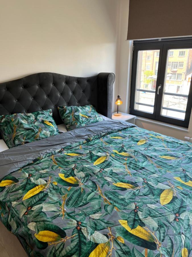 Charming Duplex On The Canal بروكسل المظهر الخارجي الصورة